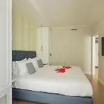 Besuite Apartman *