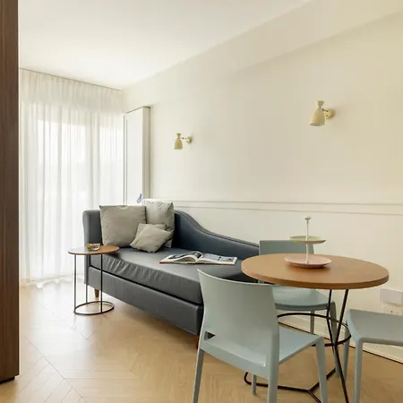 Besuite סן בנדטו דל טרנטו